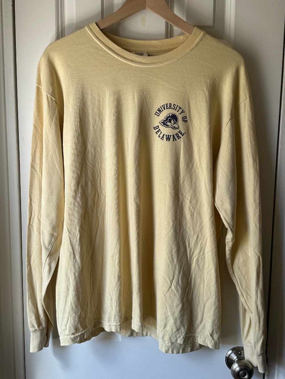University of Delaware Comfort Colors Long Sleeve T-Shirt - Large